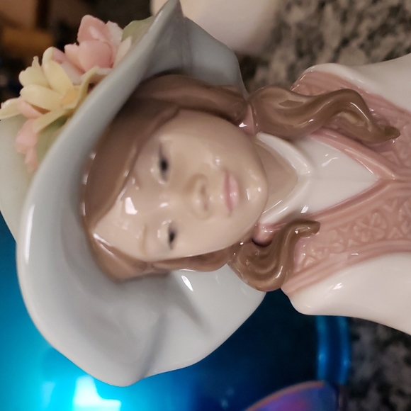 LLadro - Picture 6 of 6